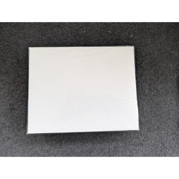 'Broadway Musicals' 1000 Piece Jigsaw Puzzle, NEW Sealed - Picture 2 of 6